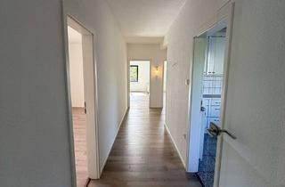 Wohnung mieten in 32584 Löhne, modernisierte 4-Zimmer-Wohnung, ca. 142 m², XXL-Balkon, EBK, Garage