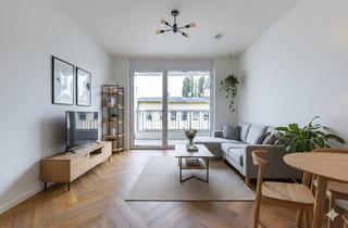 Wohnung mieten in Florian-Geyer-Straße 111q, 12489 Adlershof, Neuwertig wohnen in Köpenick: 2 Zimmer mit Balkon, EBK & Fußbodenheizung