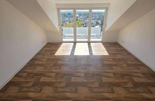Wohnung mieten in Beethovenstraße 34, 56203 Höhr-Grenzhausen, 3-Zimmer-Dachgeschosswohnung mit Balkon & traumhaftem Fernblick
