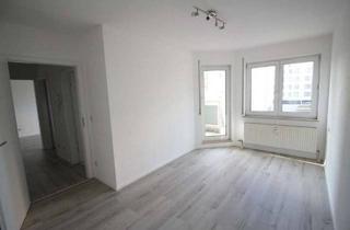 Wohnung mieten in Blücherstraße 12, 75177 Nordstadt, Modernisierte 2-Zimmer-Wohnung mit Balkon, Stellplatz & Einbauküche – ab 01.10. in Pforzheim-Nord