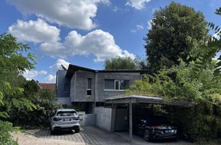 Haus kaufen in Fuchsenweg, 90530 Wendelstein, Extravagantes Architektenhaus mit Sichtbeton