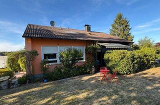 Einfamilienhaus kaufen in Auf Der Hut, 91301 Forchheim, Gelegenheit macht Liebe: Freistehendes EFH mit großem Garten
