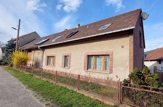Einfamilienhaus kaufen in 03226 Vetschau, Handwerker aufgepasst, großer 3-Seitenhof zum Entwickeln zu verkaufen!
