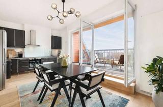 Wohnung kaufen in Gaudystraße 13, 10437 Prenzlauer Berg, Prenzlauer Berg, Blick auf den Mauerpark - Dachgeschoss-Wohnung mit Weitblick und Süd-Terrasse
