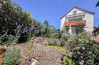 Wohnung kaufen in 90449 Röthenbach b Schweinau, Leerstehende 3-Zi. Whg. mit 2 Balkonen, Garten & 24 m² Hobbyraum mit Bad – in Nürnberg- Röthenbach