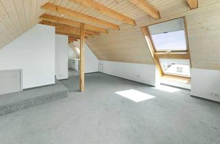 Wohnung kaufen in 71155 Altdorf, Wohnen auf zwei Ebenen oder clever vermieten: ca. 137 m² mit vielseitigen Möglichkeiten