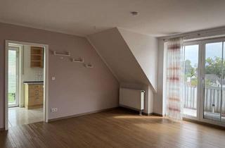 Wohnung kaufen in 86529 Schrobenhausen, Großzügige Dachgeschosswohnung mit zwei Balkonen, Einbauküche und Tiefgaragenstellplatz inklusive
