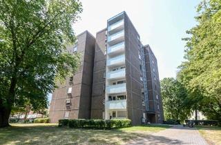 Wohnung kaufen in 51377 Schlebusch, Komfortabel wohnen mit Weitblick: Attraktive 2-Zimmer-Wohnung mit Aufzug in Leverkusen-Steinbüchel