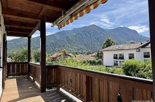 Wohnung kaufen in 83727 Schliersee, Im Zentrum von Neuhaus: Schön, geschnittene 3-Zimmer- Wohnung mit Balkon un