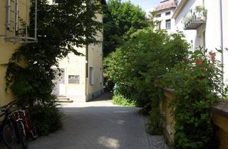 Wohnung kaufen in Adlzreiter Str. 28, 80337 Ludwigsvorstadt-Isarvorstadt, 2-Zi.-Altbauwg im DG, Rgb, Schlachthofviertel, Zenettiplatz, Adlzreiter str.