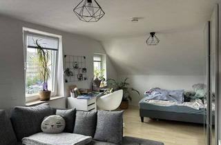 Wohnung mieten in Zwickauerstrasse 356, 09116 Schönau, Charmante Dachgeschosswohnung in Citynähe – ideal für Singles