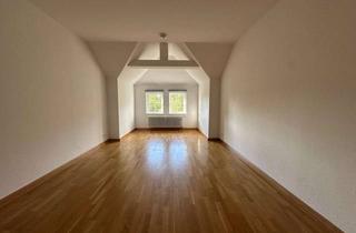 Wohnung mieten in 04299 Stötteritz, Helle 4-Raum-Wohnung mit Balkon & Garten