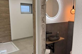 Wohnung mieten in 72800 Eningen, 3-Zimmer-Wohnung – Erstbezug nach umfassender Renovierung mit Terrasse und Gartenblick/ EBK