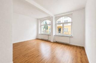 Wohnung mieten in Kaiserstraße 31, 08209 Auerbach, freundliche, helle, neu renovierte 2-Raum Wohnung