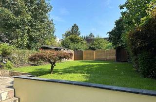 Wohnung mieten in Uhlandstraße 38, 45468 Eppinghofen, Stilvolle 3,5-Raum-EG-Wohnung mit gehobener Innenausstattung, Garten und Wintergarten in Mülheim