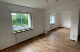 Wohnung mieten in Industriestraße 10, 57234 Wilnsdorf, Wilnsdorf, OT Niederdielfen, komplett sanierte 3-ZKB Wohnung, ohne Balkon.