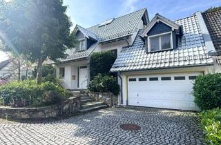 Einfamilienhaus kaufen in 33813 Oerlinghausen, Exklusives Einfamilienhaus mit besonderer Architektur, edlem Marmor und großzügigem Garten!