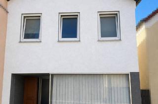Haus kaufen in 85456 Wartenberg, Kleines Haus, große Möglichkeiten – Sanierungsobjekt im Herzen von Wartenberg