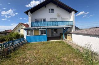 Haus kaufen in Hauptstraße 40, 85131 Pollenfeld, Zweifamilienhaus mit großzügigem Garten, Terrasse und Balkon