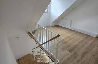Mehrfamilienhaus kaufen in 06636 Laucha, Voll vermietetes Mehrfamilienhaus mit Ausbaupotenzial