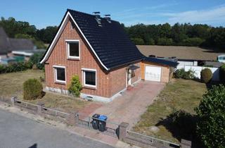 Einfamilienhaus kaufen in 23689 Pansdorf, Freistehendes Einfamilienhaus mit großzügigem Grundstück und viel Gestaltungspotenzial in Pansdorf