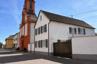 Haus kaufen in Hauptstr. 21, 67578 Gimbsheim, Gimbsheim # Wohnhaus mit Hof und Garage # alter Ortskern