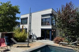 Einfamilienhaus kaufen in 89347 Bubesheim, Wo Wohnen zum Urlaub wird – Einfamilienhaus mit traumhaftem Pool