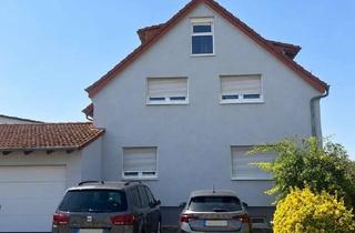 Mehrfamilienhaus kaufen in 76709 Kronau, Vielseitiges Mehrfamilienhaus in Kronau - 3 Wohneinheiten auf ca. 286 qm / Provisionsfrei