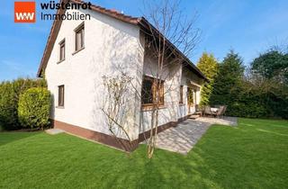 Einfamilienhaus kaufen in 75223 Niefern-Öschelbronn, Einfamilienhaus (Sanierungobjekt) mit großem Grundstück und Ausbaupotenzial in Öschelbronn