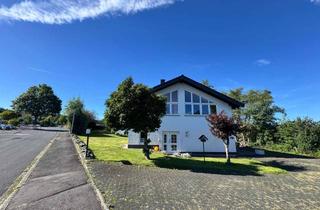 Einfamilienhaus kaufen in 57627 Hachenburg, Ankommen. Wohlfühlen. Zuhause sein. – Zeitloses Einfamilienhaus in Hachenburg