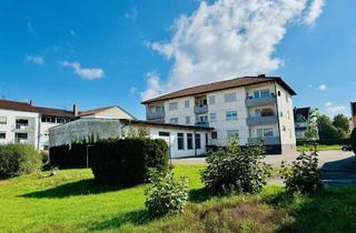 Haus kaufen in 92421 Schwandorf, Hochinteressantes MFH mit Halle und großem Grundstück für weitere Bebauung