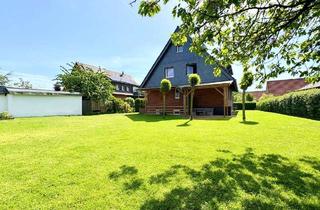 Haus kaufen in 48301 Nottuln, Gepflegtes Zweifamilienhaus mit großem Garten & PV-Anlage