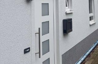 Anlageobjekt in 42117 Elberfeld, Kleeblatt-Ensemble: 6 Einfamilienhäuser - 3 bezugsfrei, 3 vermietet - 8 Garagen