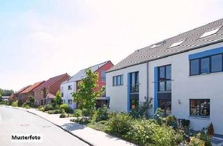 Anlageobjekt in Gießener Straße xxxx, 35581 Wetzlar, Wohnhaus mit Praxis und Wohnung im Nebenbau
