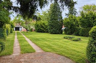 Grundstück zu kaufen in Kressenweg 30, 12623 Mahlsdorf, Schönes Baugrundstück in 2. Seereihe - 975 m²