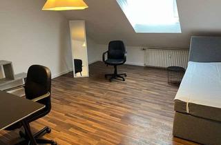 Immobilie mieten in Scheffelstr, 42699 Ohligs-Aufderhöhe, Ab sofort frei! Möbl. WG-Zimmer in Solingen-Hbf-Nähe !