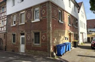 Wohnung kaufen in Schleglergasse, 74336 Brackenheim, Exklusive 3-Zimmer-Eigentumswohnung mit hochwertigem Studio & modernem Bad im Dachgeschoss