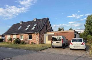 Doppelhaushälfte kaufen in 24536 Neumünster, Großzügige Doppelhaushälfte mit Einzugspotenzial und Ausbaureserve