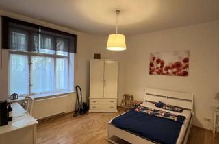 Wohnung kaufen in Chodowieckistraße 39, 10405 Prenzlauer Berg, PROVISIONSFREI in Bester Lage: Zentrale, Möbilierte 1-Zimmer-Wohnung in Prenzlauer Berg (bezugsfrei)