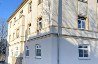Wohnung mieten in Gerhart-Hauptmann-Weg, 08371 Glauchau, Hochwertige 3-Raumwohnung mit schöner Einbauküche