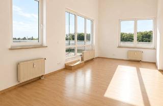 Wohnung mieten in 04425 Taucha, Wohnen über den Dächern von Taucha: 2-Zimmer-Wohnung m. großzügiger Dachterrasse, Küche + Stellplatz