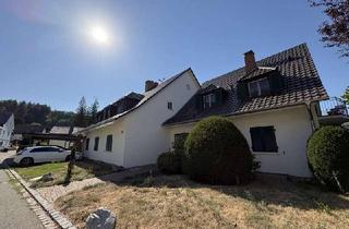 Wohnung mieten in 79410 Badenweiler, Für Singles: 2-Zimmer-Wohnung im Gartengeschoss mit Carport