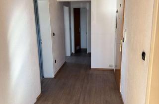 Wohnung mieten in Fuggerstraße, 89250 Senden, Alltagstaugliche 3-Zimmer-Wohnung in Senden