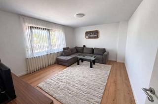 Wohnung mieten in Mülheimer Straße 14a, 53909 Zülpich, Renovierte 3-Zimmer-Wohnung mit Wohnküche, viel Stauraum und guter Anbindung