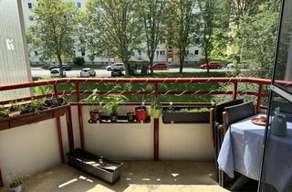 Wohnung mieten in Hanns-Eisler-Straße 16, 07745 Winzerla, Ruhige 3-Zimmer-Wohnung mit Balkon und EBK in Jena-Winzerla