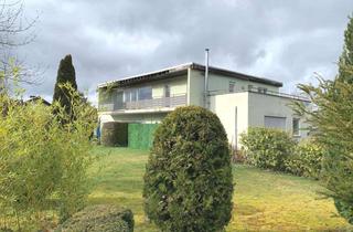 Mehrfamilienhaus kaufen in 61250 Usingen, ATTRAKTIVE ANLAGE MIT VIEL POTENZIAL: Mehrfamilienhaus in Ortsteillage von Usingen