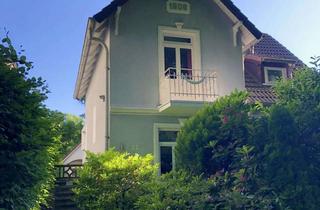 Villa kaufen in 22335 Fuhlsbüttel, CHARMANTE JUGENDSTILVILLA IN FUHLSBÜTTEL