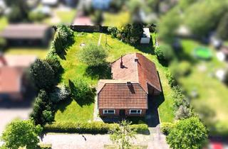 Haus kaufen in 26835 Hesel, Neuer Preis! Liebhaber aufgepasst! Sanierungsbedürftiges Landhaus mit großem Grundstück in zentraler Lage von Hesel!