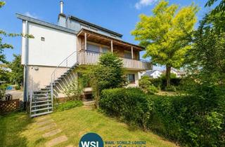 Wohnung kaufen in 72658 Bempflingen, OG-Wohnung in 3-Familienhaus mit Garage und schönem Garten in ruhiger Ortsrandlage von Bempflingen.