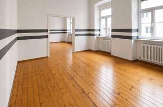 Wohnung kaufen in 97072 Sanderau, 106 m² mitten in der Sanderau: 4 Zimmer, Altbaucharme - selbst einziehen oder attraktiv vermieten